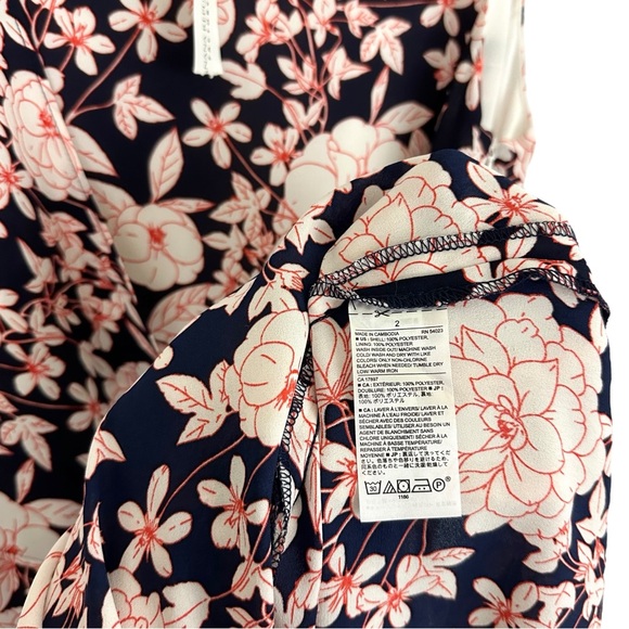 BANANA REPUBLIC | Navy Blue White Floral Print Faux Wrap Midi Dress NWT Sz 2 - Picture 13 of 15